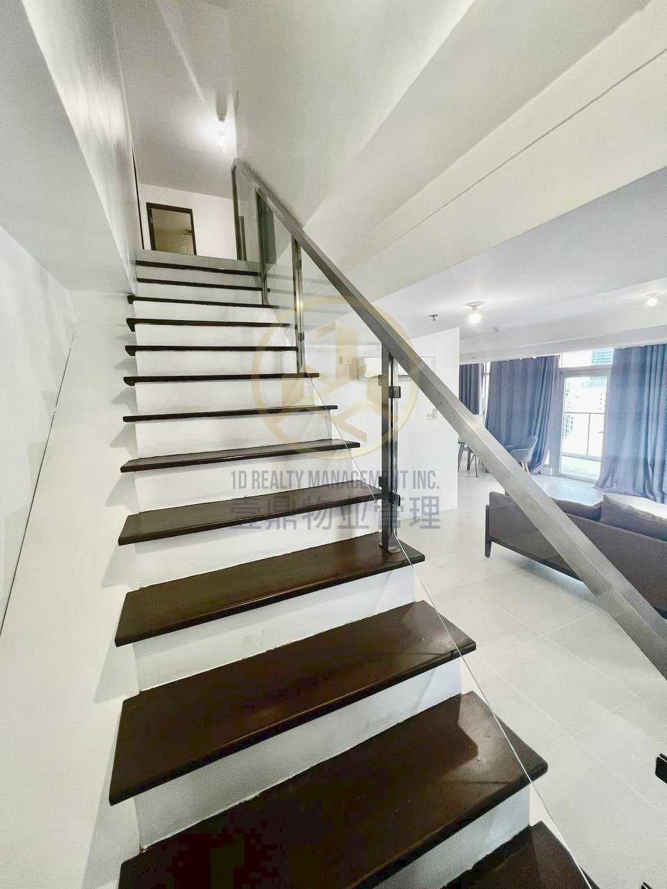 FOR LEASE 3BR PENTHOUSE - The Stratosphere - Valero, Makati City