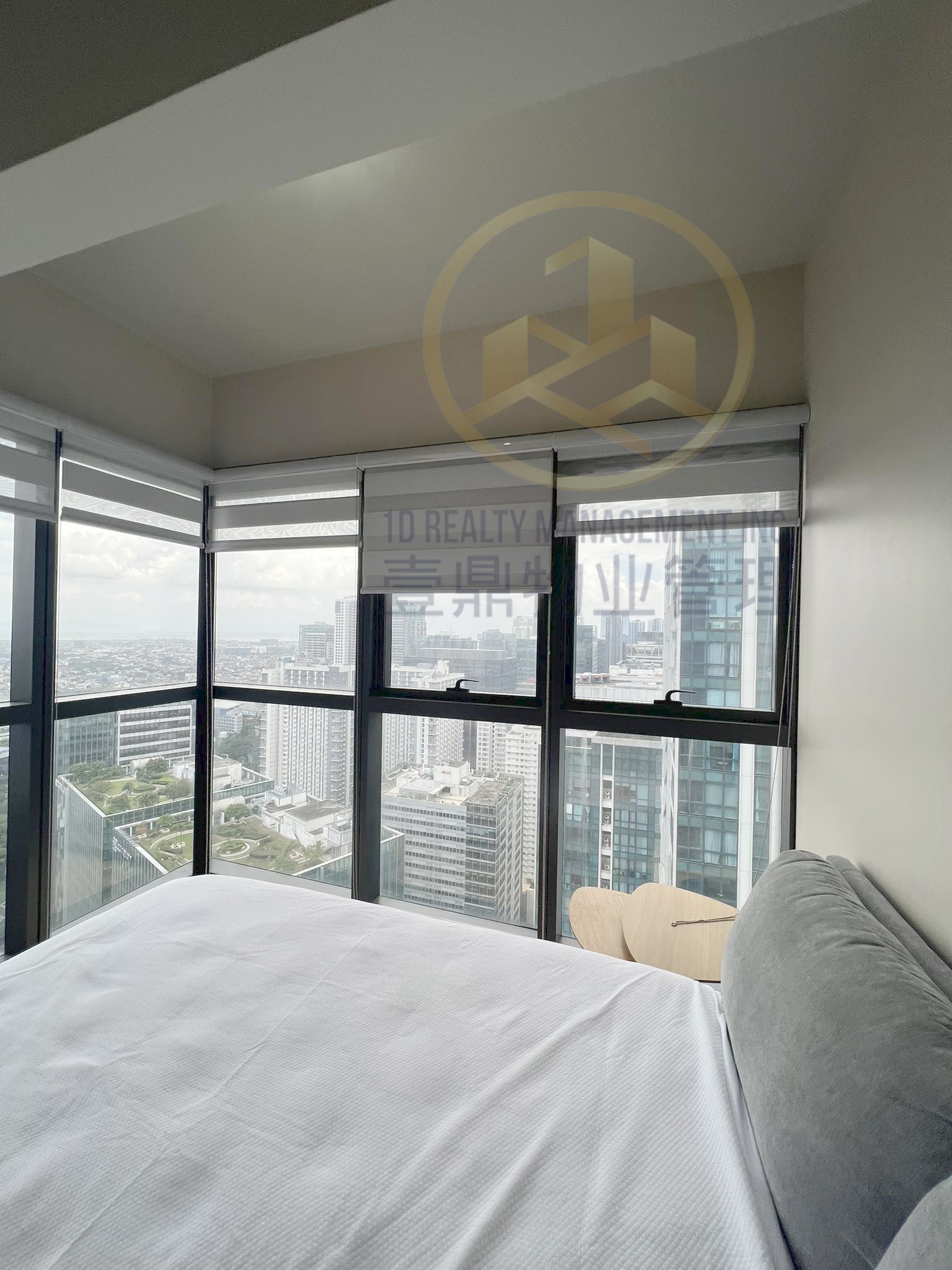 FOR SALE 4BR - Uptown Ritz Residence - 9th Ave, Taguig